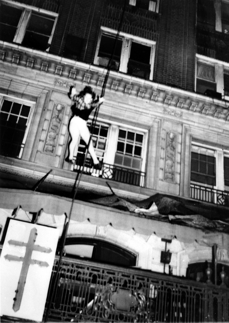 Fuego en el Hotel Winecoff (1946). AP
